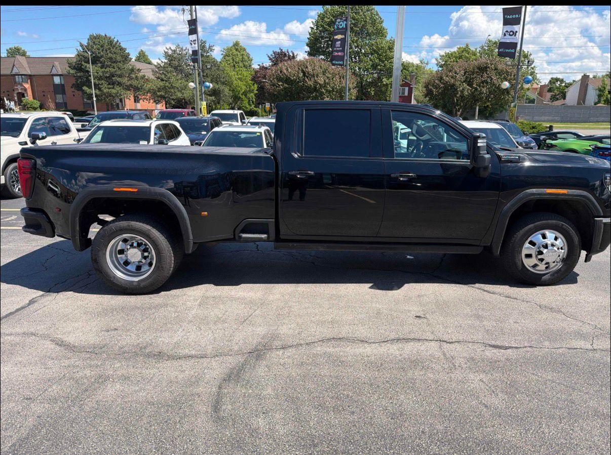 2024 GMC Sierra 3500HD — photo 4