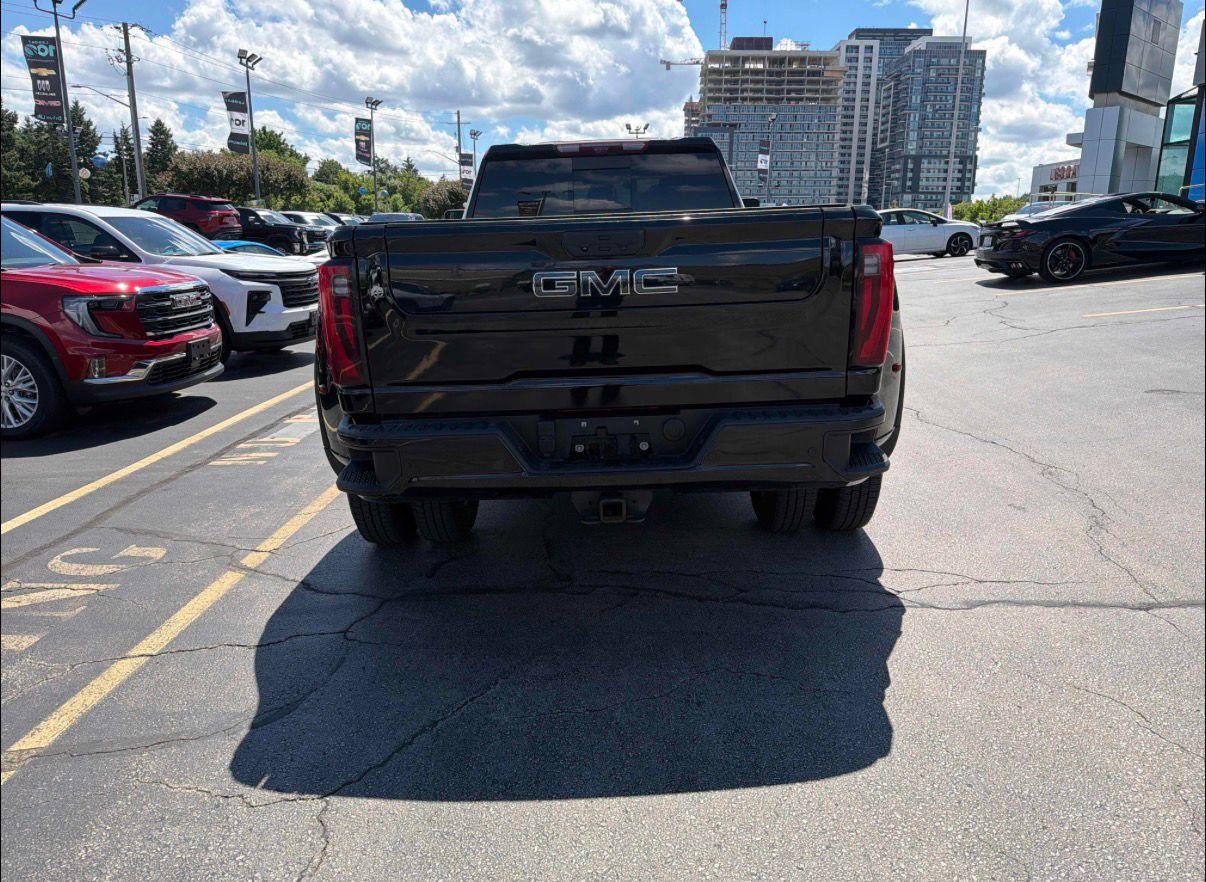 2024 GMC Sierra 3500HD — photo 5