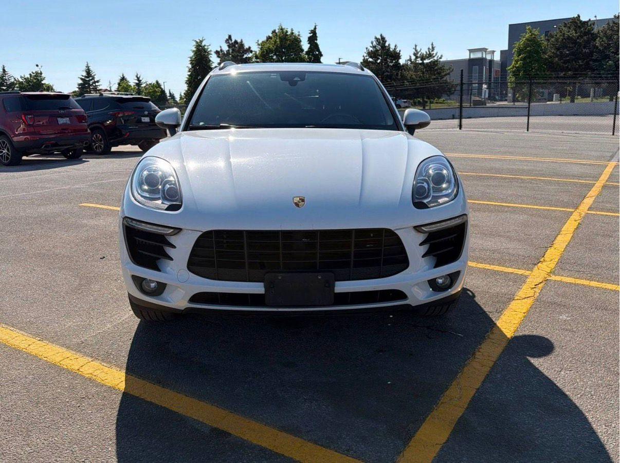 2018 Porsche Macan — photo 3